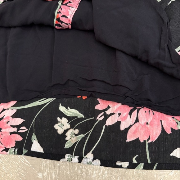 Draper James Black and Pink Floral Button Down Shirt - Picture 6 of 7